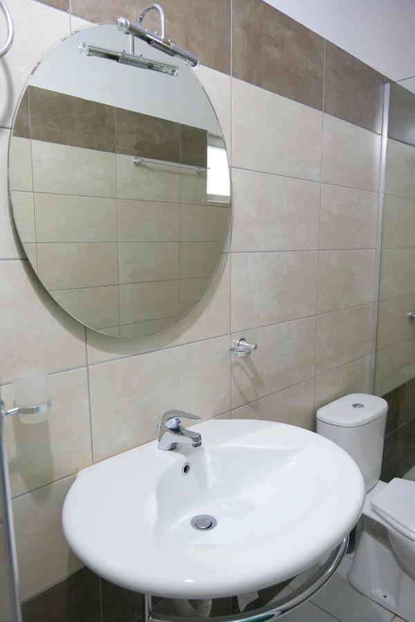 Villa Allkushi Sarandë エクステリア 写真