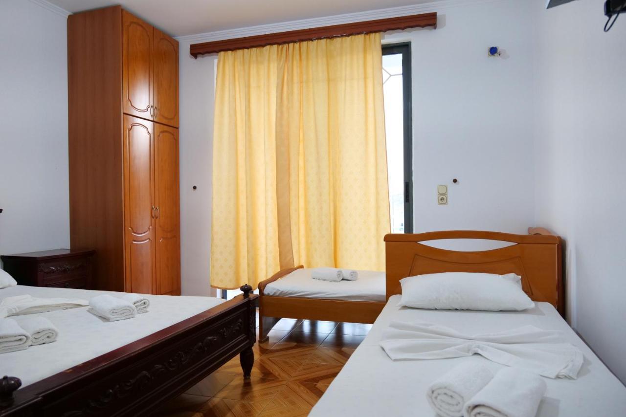 Villa Allkushi Sarandë エクステリア 写真