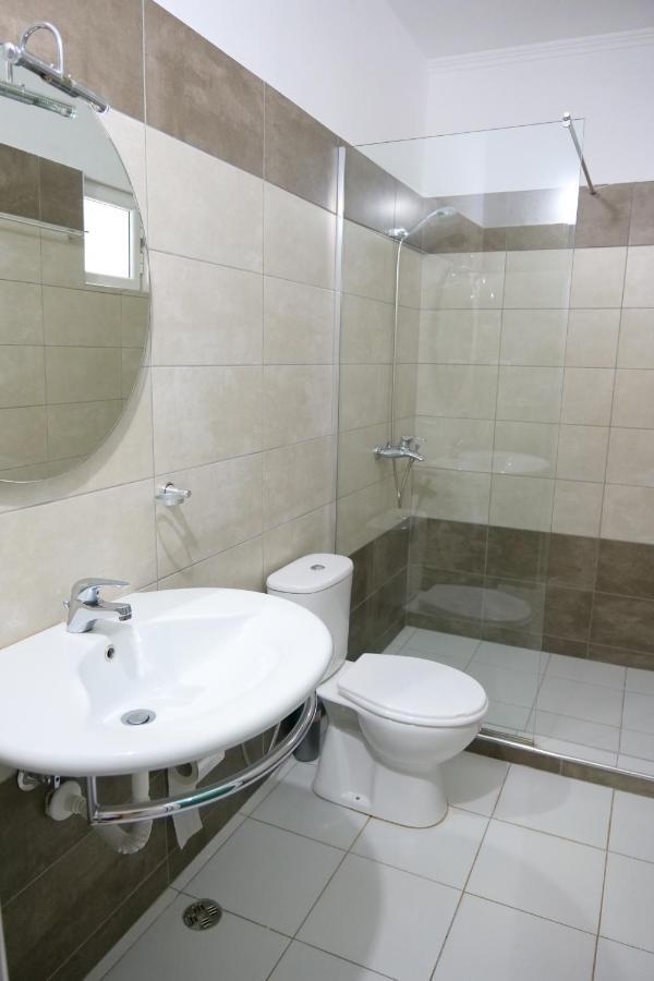 Villa Allkushi Sarandë エクステリア 写真
