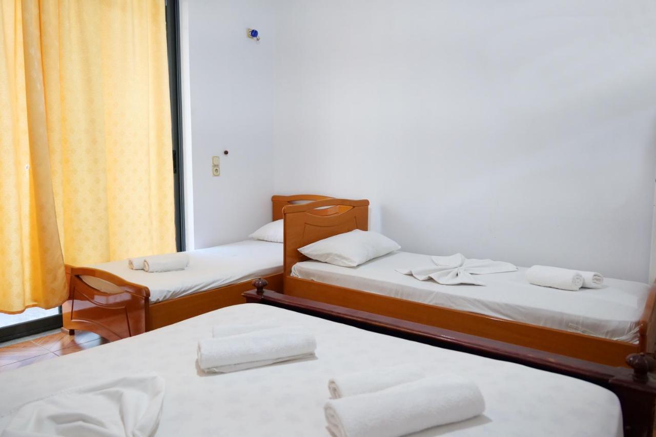 Villa Allkushi Sarandë エクステリア 写真